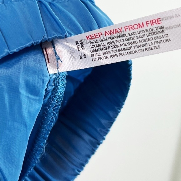 NWT Urban Outfitters Out From Under Devon Colorblock Zip Up Jacket - Picture 8 of 8